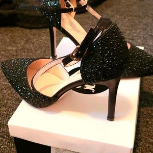 Black sparkly shoes
